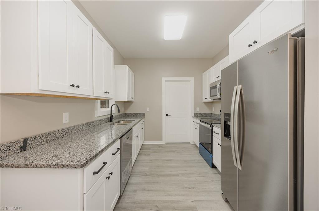 203 Reich Street Lexington, NC 27292 - Photo 8 of 27