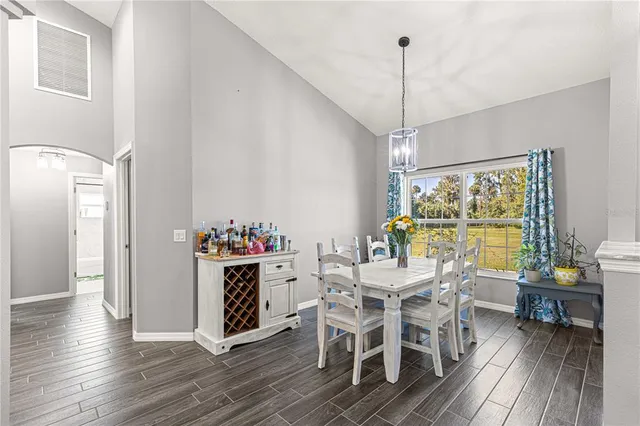 $1,250,000 | 5615 202 Place, McIntosh, FL 32664