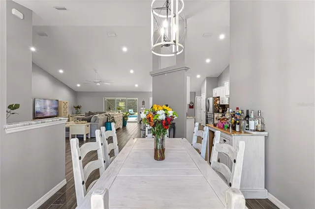 $1,250,000 | 5615 202 Place, McIntosh, FL 32664