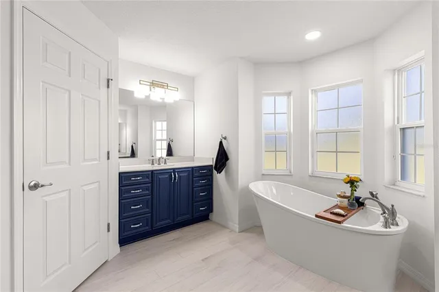 $1,250,000 | 5615 202 Place, McIntosh, FL 32664