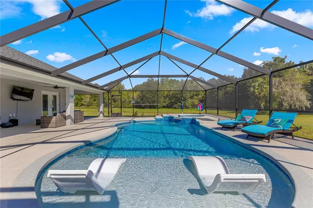 $1,250,000 | 5615 202 Place, McIntosh, FL 32664