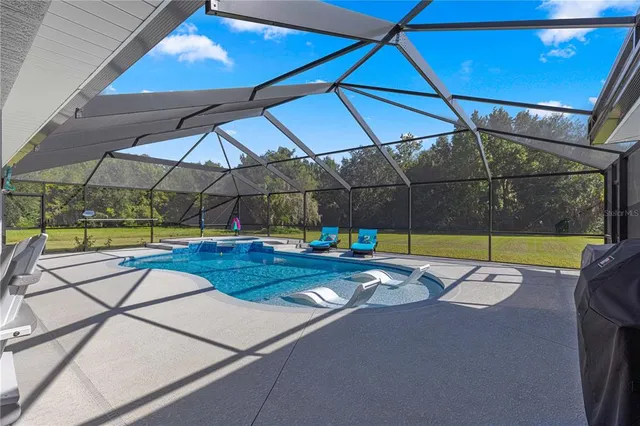 $1,250,000 | 5615 202 Place, McIntosh, FL 32664