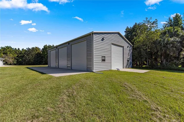 $1,250,000 | 5615 202 Place, McIntosh, FL 32664