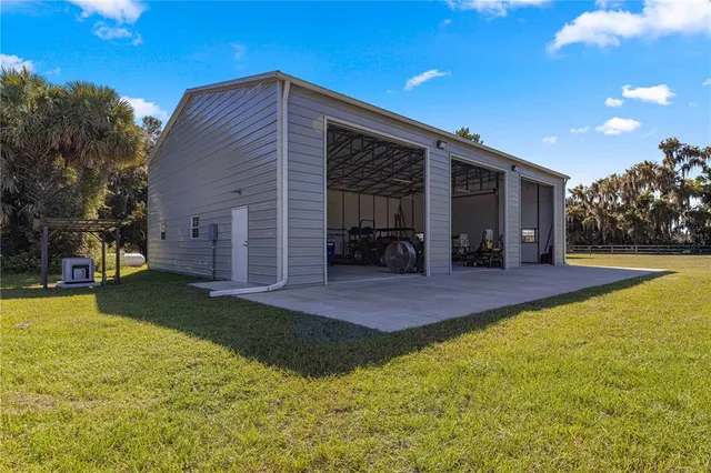 $1,250,000 | 5615 202 Place, McIntosh, FL 32664