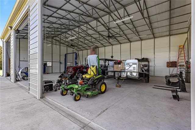 $1,250,000 | 5615 202 Place, McIntosh, FL 32664