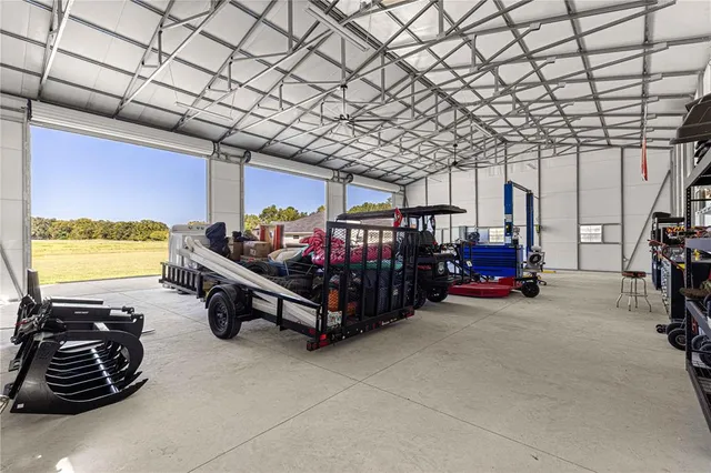 $1,250,000 | 5615 202 Place, McIntosh, FL 32664