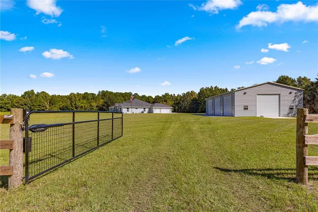 $1,250,000 | 5615 202 Place, McIntosh, FL 32664