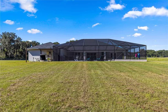 $1,250,000 | 5615 202 Place, McIntosh, FL 32664