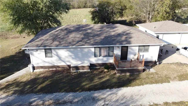 $372,500 | 2317 Maple Road, Fort Scott, KS 66701