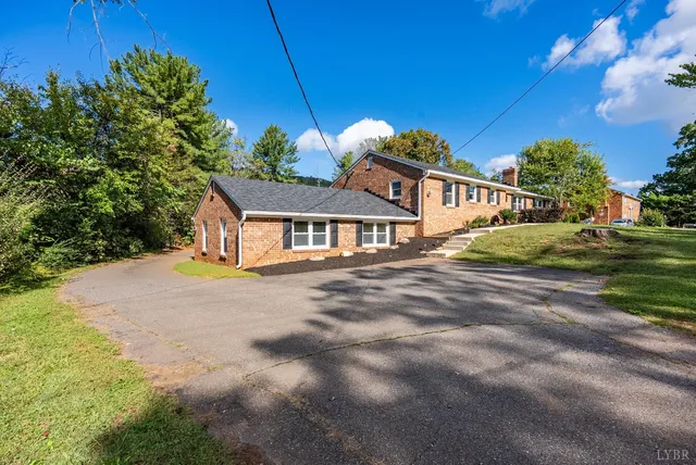 $429,900 | 3426 Village Highway, Rustburg, VA 24588