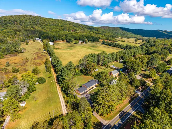 $429,900 | 3426 Village Highway, Rustburg, VA 24588