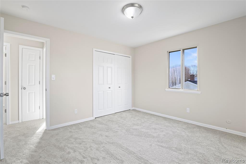 321 Terrace Drive Flushing, MI 48433 - Photo 27 of 47