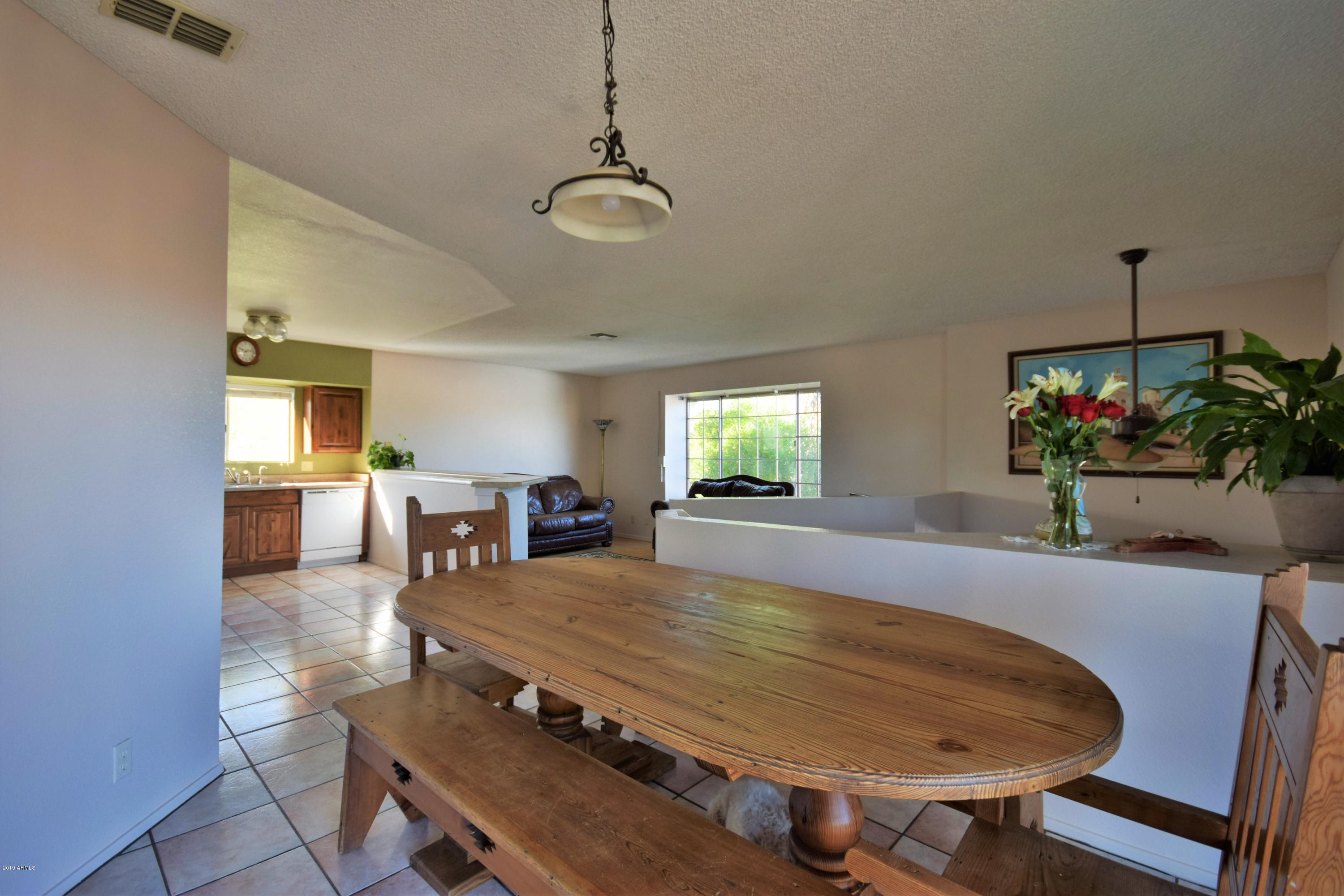 1423 East Fremont Road Phoenix, AZ 85042 - Photo 13 of 31 DSC_0075