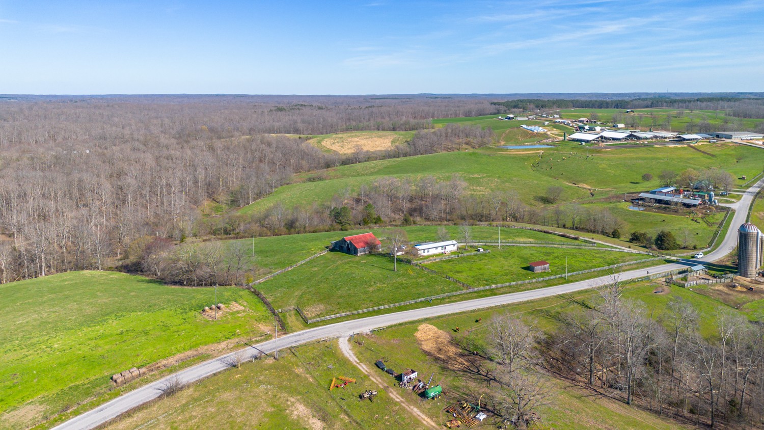 6376 Beard Road Primm Springs, TN 38476 - Photo 17 of 46