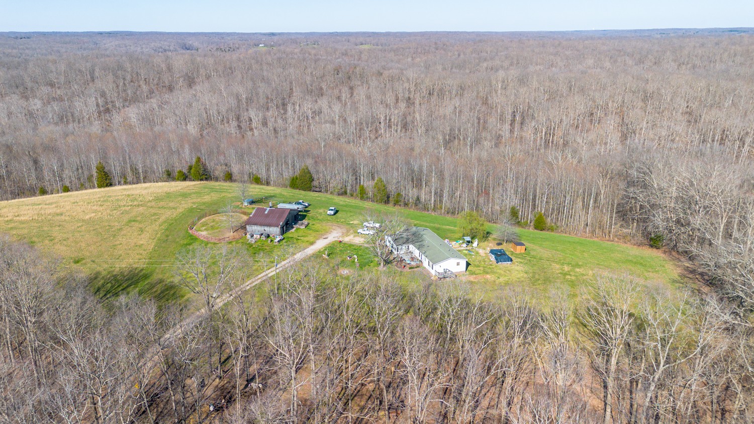 6376 Beard Road Primm Springs, TN 38476 - Photo 2 of 46