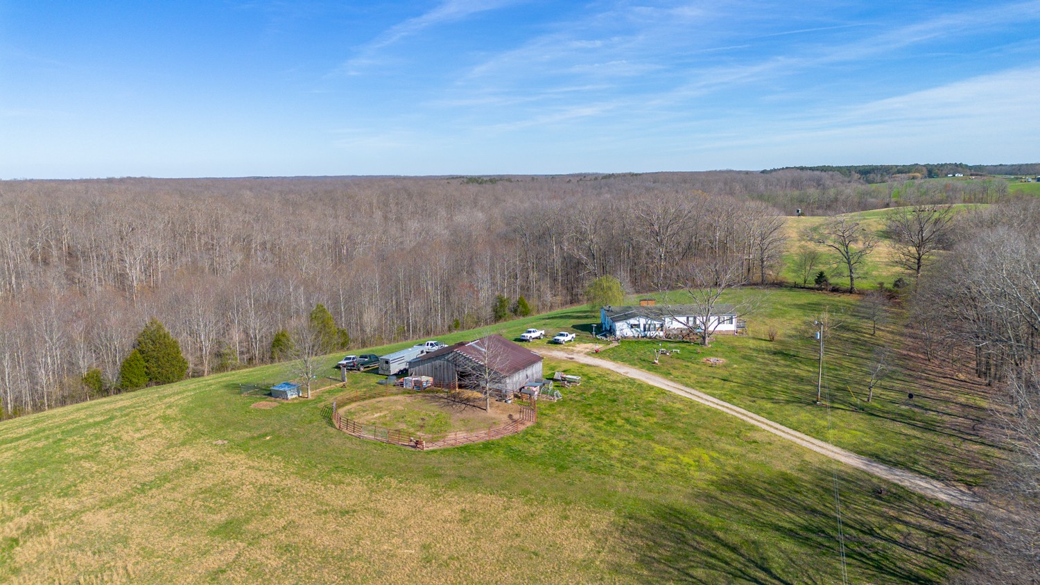 6376 Beard Road Primm Springs, TN 38476 - Photo 4 of 46