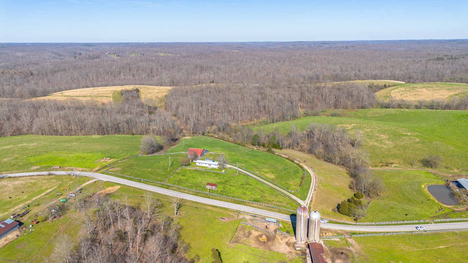 6376 Beard Road Primm Springs, TN 38476 - Photo 9 of 46