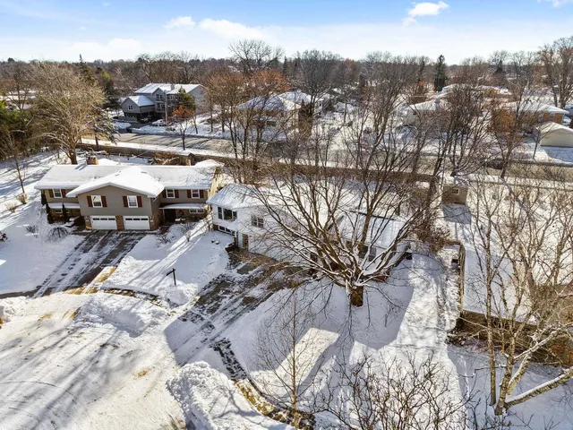 $725,000 | 5019-5021 Manitowoc Parkway, Madison, WI 53705