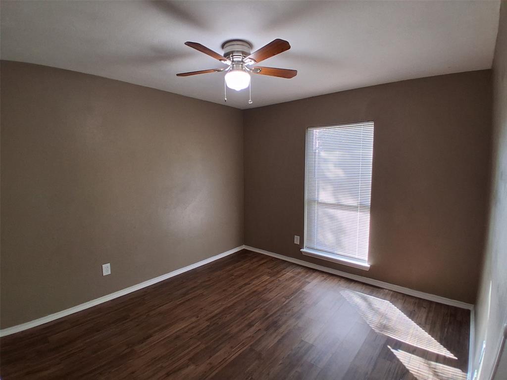 553 Hanover Drive Allen, TX 75002 - Photo 5 of 9