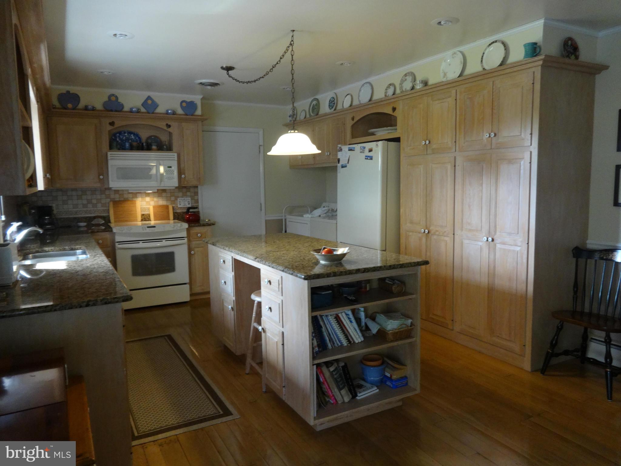 2420 Scotland Road Chambersburg, PA 17201 - Photo 8 of 27 Kitchen