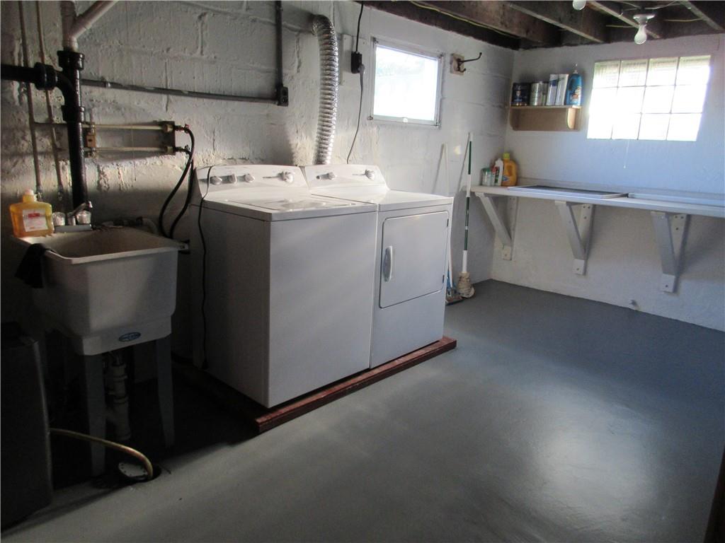 107 Blakely Road Butler, PA 16002 - Photo 15 of 25 a utility room with dryer and washer