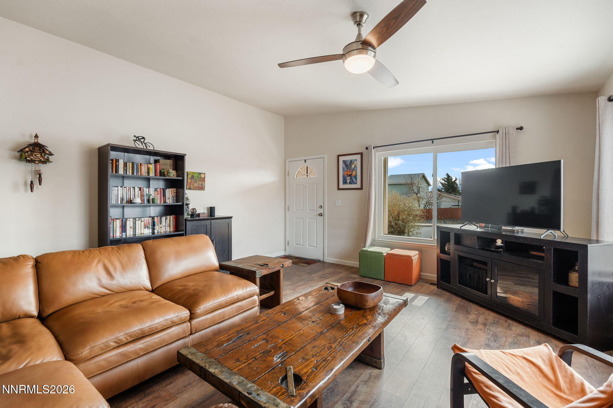 7257 Raphael Drive Sun Valley, NV 89433 - Photo 7 of 32 7-web-or-mls-DSC06301