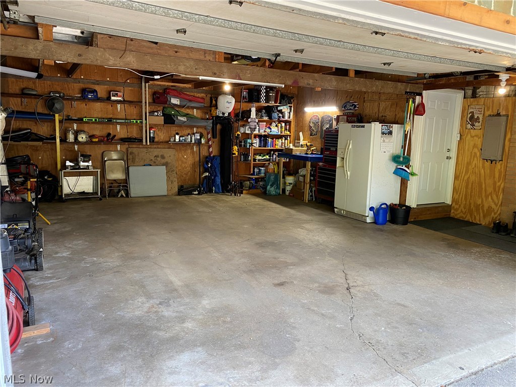 2103 Wainwright Road New Philadelphia, OH 44663 - Photo 25 of 39