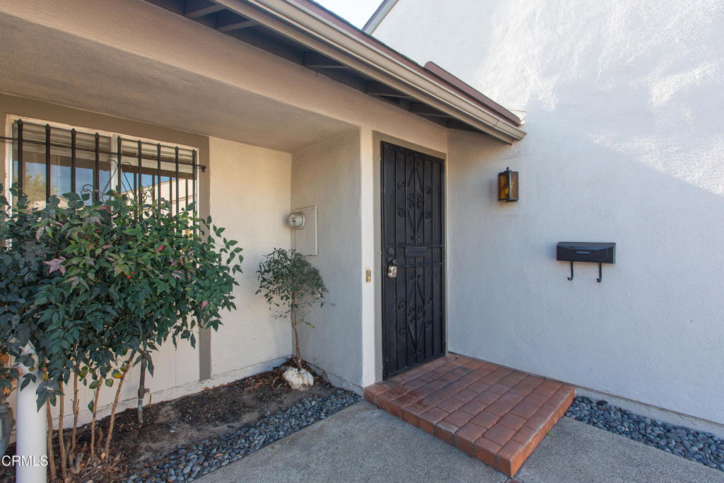 17516 Via Calma, Unit 39 Tustin, CA 92780 - Photo 2 of 29 17516 Via Calma HD-4