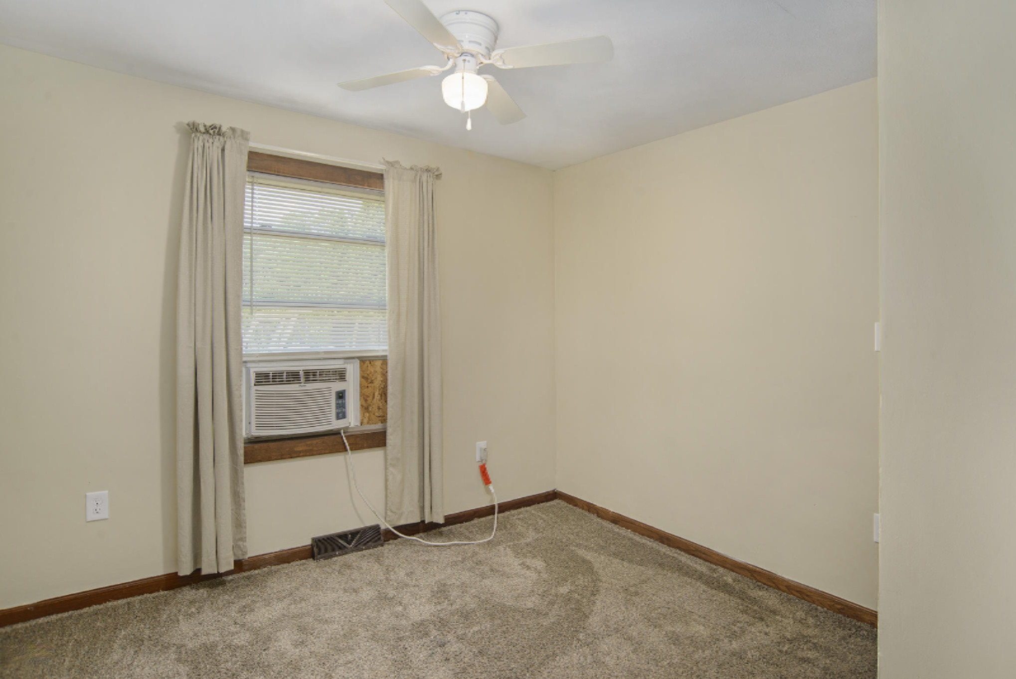 6182 Bell Road Whitehall, MI 49461 - Photo 11 of 28 DSC_5861
