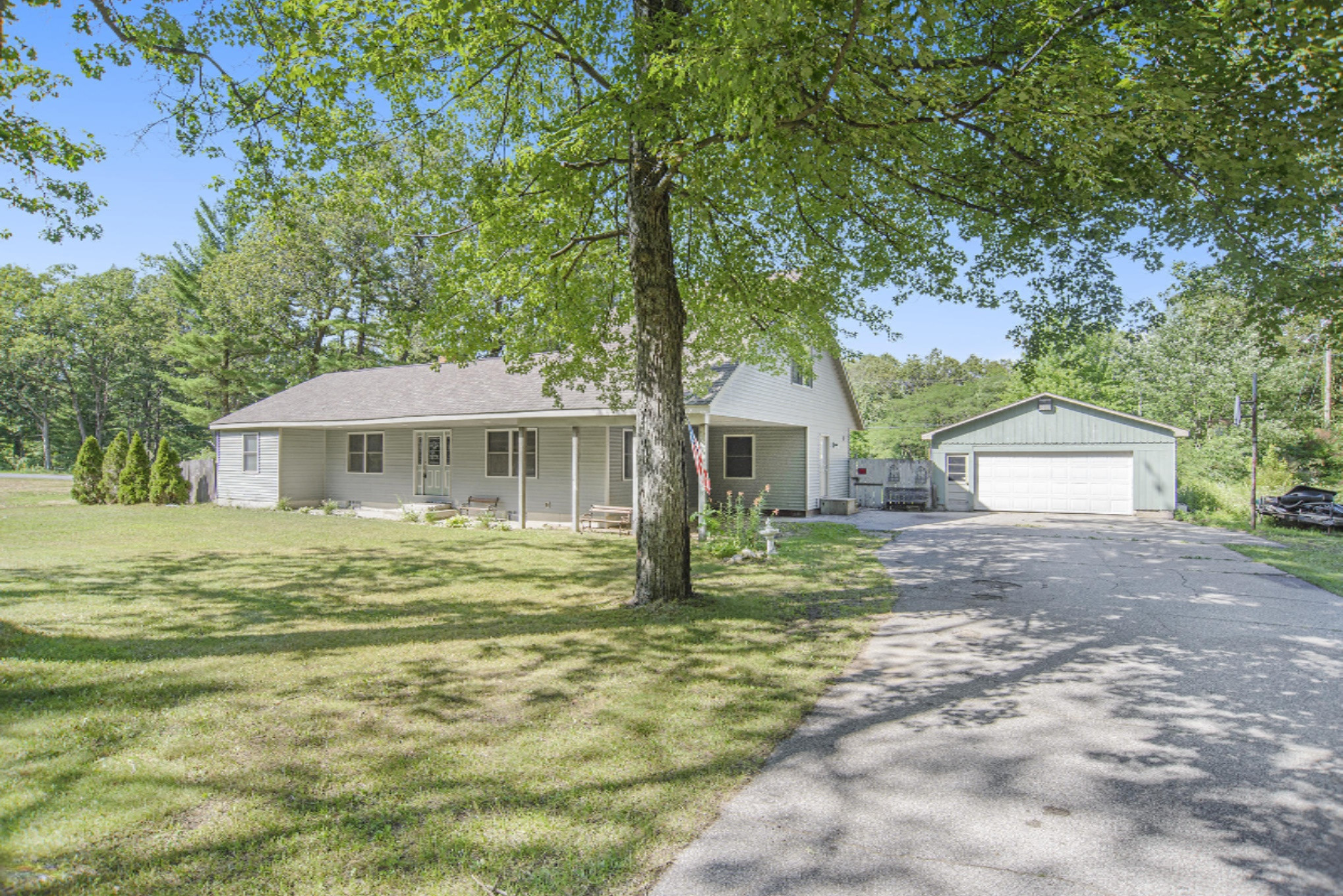 6182 Bell Road Whitehall, MI 49461 - Photo 2 of 28 DSC_5931