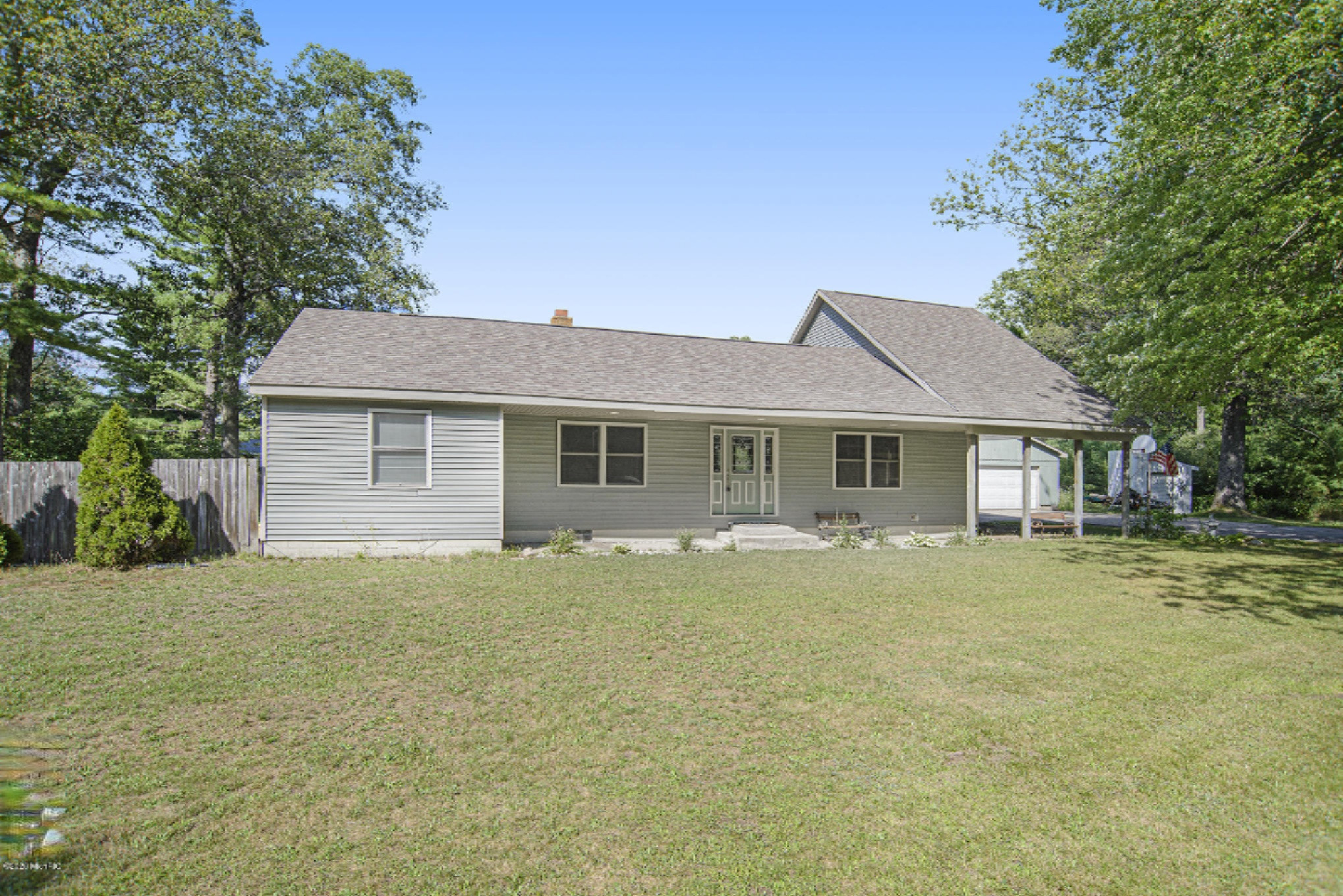 6182 Bell Road Whitehall, MI 49461 - Photo 5 of 28 DSC_5934