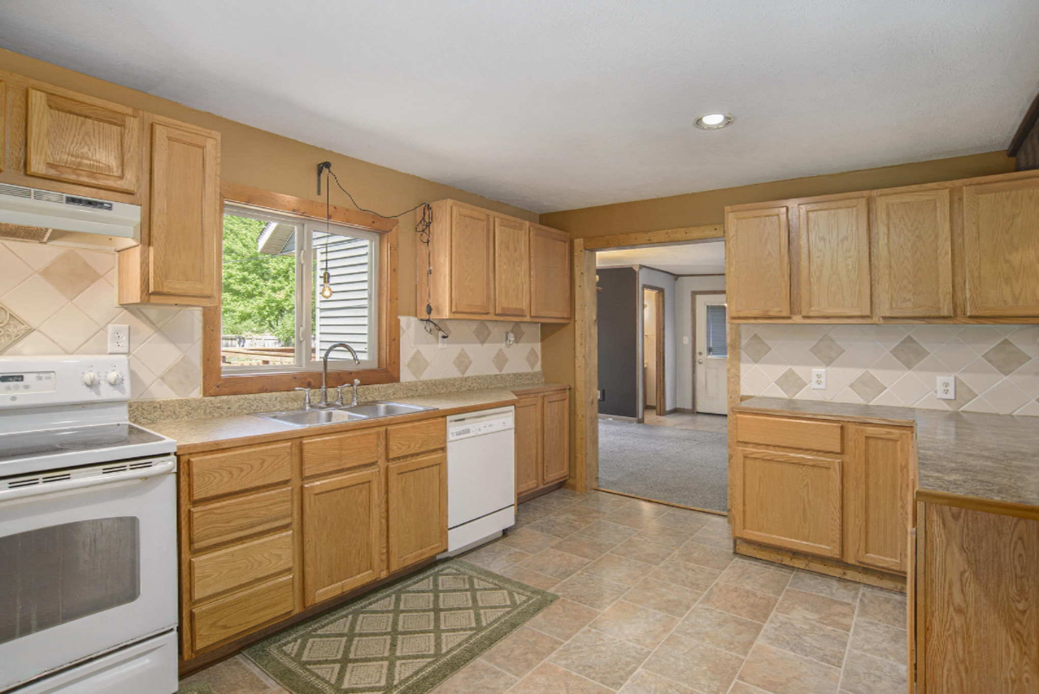 6182 Bell Road Whitehall, MI 49461 - Photo 6 of 28 DSC_5894