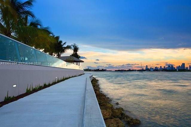 1500 Bay Road, Unit 854S Miami Beach, FL 33139 - Photo 5 of 20 a view of an ocean and beach