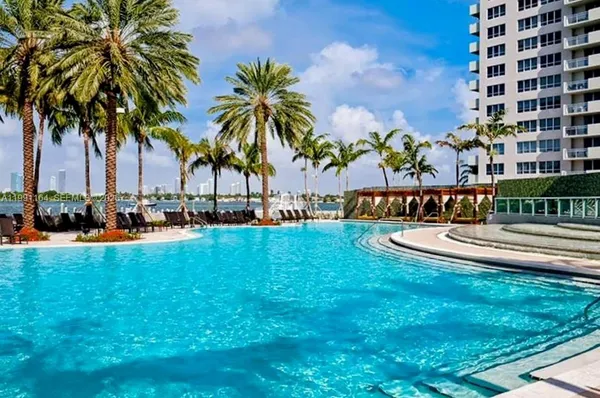$2,900 | 1500 Bay Road, Unit 854S, Miami Beach, FL 33139