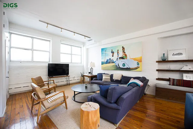 $2,995,000 | 70 West 3rd Street, Unit PH3 | Greenwich Village