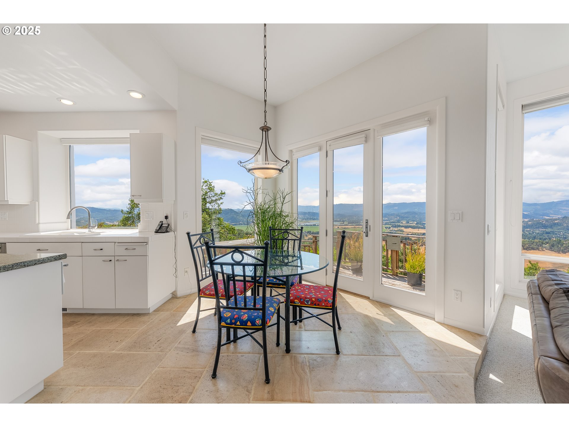 282 Redtail Ridge Lane Roseburg, OR 97471 - Photo 28 of 46 Gallery Image 28