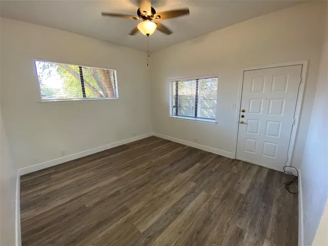 $1,400 | 109 Misty Court, Waxahachie, TX 75165