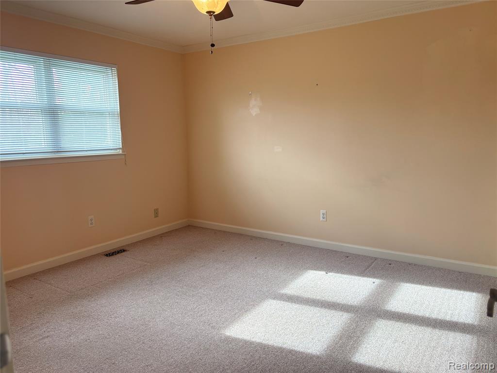 45289 Rudgate Road Canton, MI 48188 - Photo 13 of 16 Gallery Image 13