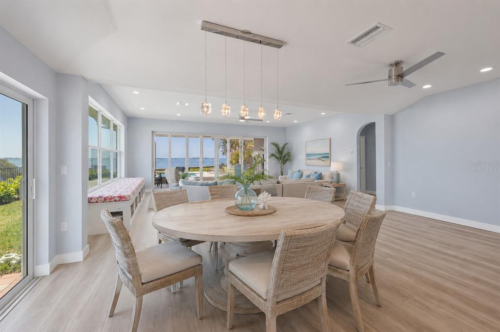 3931 Bay Shore Road Sarasota, FL 34234 - Photo 19 of 60 Gallery Image 19