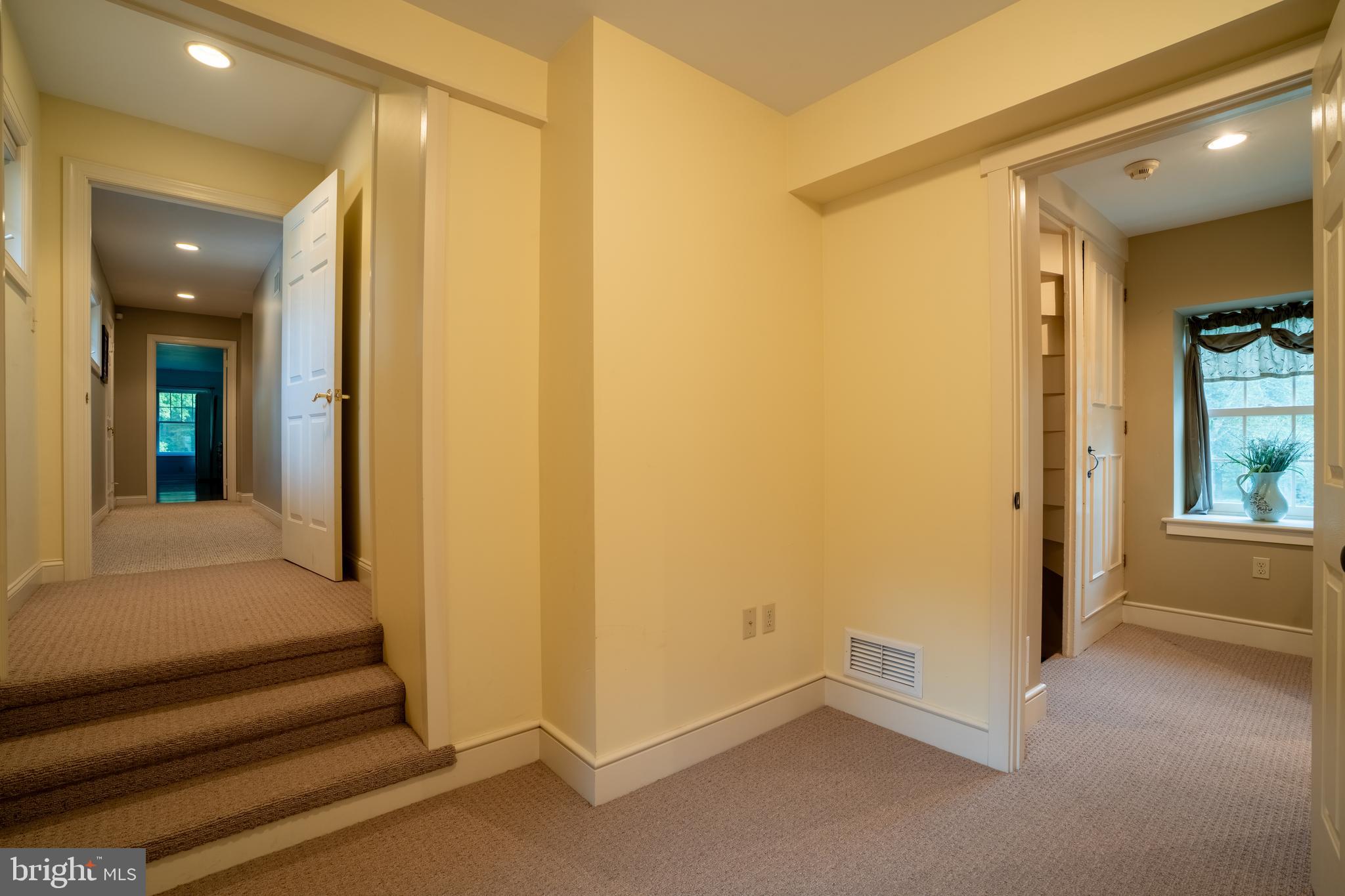 1627 East Saw Mill Road Quakertown, PA 18951 - Photo 41 of 61 a view of a hallway and interior of the house