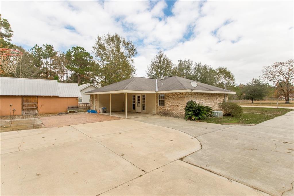 42477 Richard Road Ponchatoula, LA 70454 - Photo 3 of 25