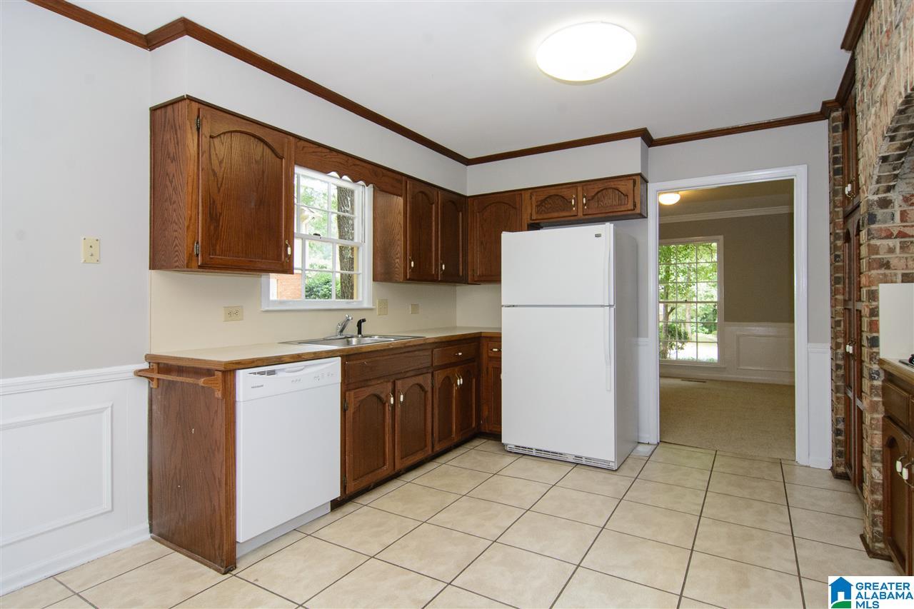 6525 Quail Run Drive Pelham, AL 35124 - Photo 11 of 37