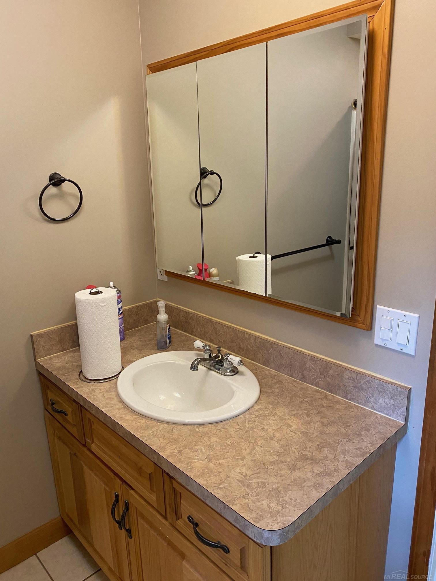 5950 Ewalt Road Imlay City, MI 48444 - Photo 27 of 46 Gallery Image 27