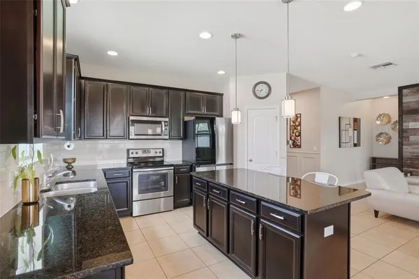 $370,000 | 3933 Wind Dancer Circle, St. Cloud, FL 34772