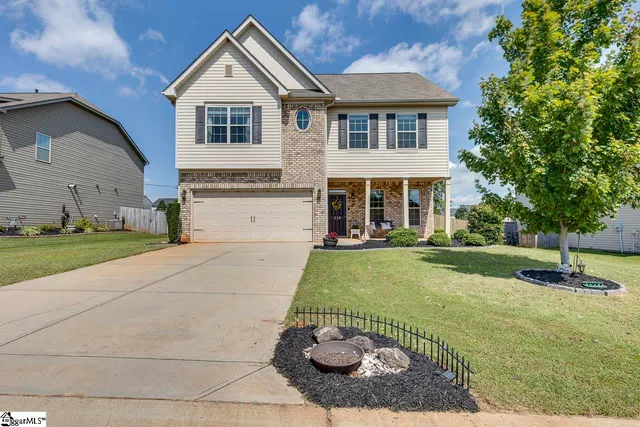 $334,900 | 118 West Fair Haven Lane, Lyman, SC 29365