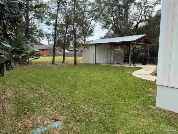$3,400 | 3003 East Blount Street, Pensacola, FL 32503