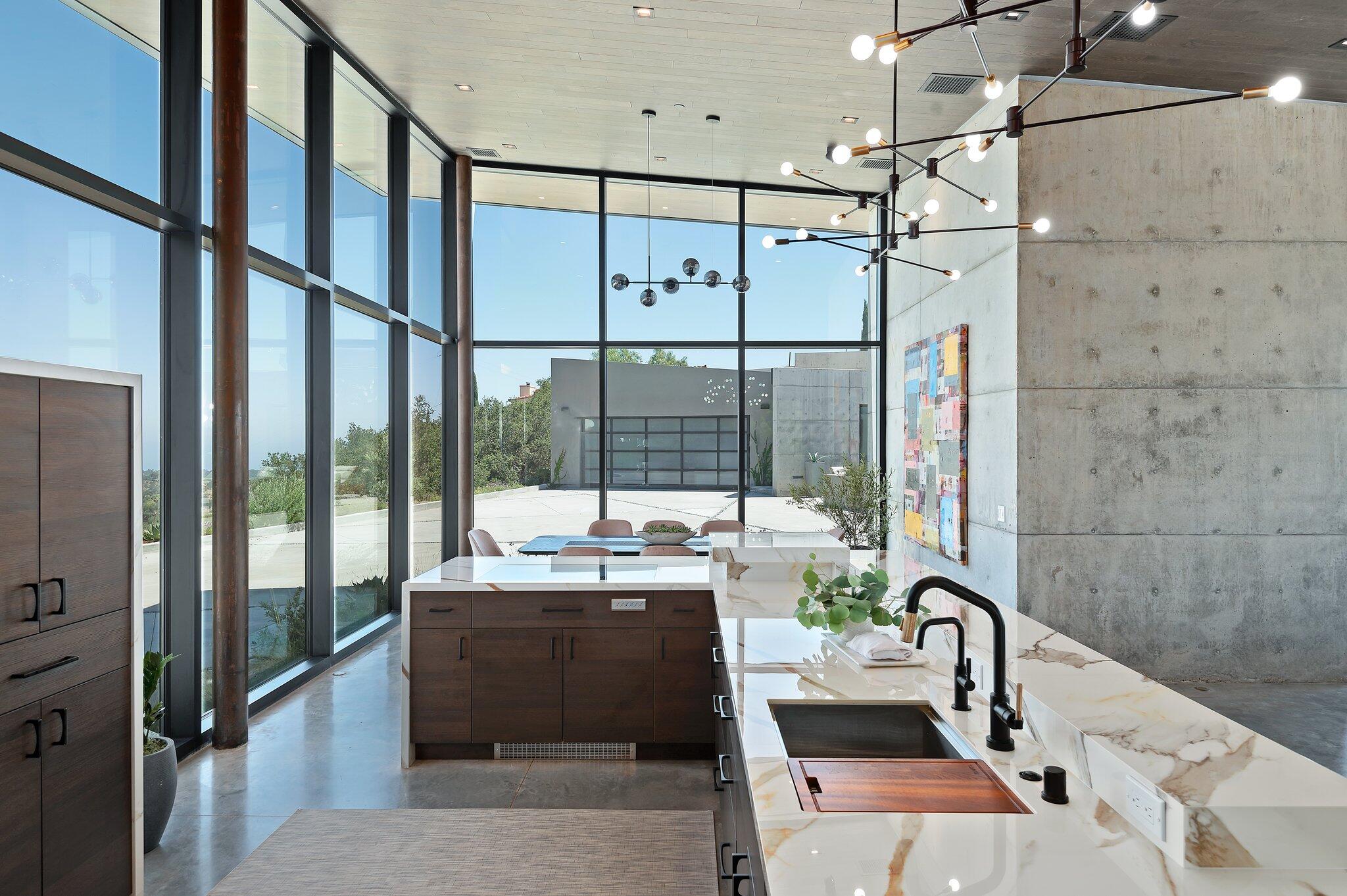 2805 Spyglass Ridge Road Santa Barbara, CA 93105 - Photo 23 of 67 23-web-or-mls-16 - Kitchen