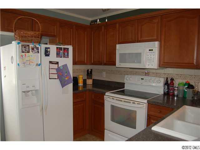 720 Waterfall Way, Unit 720 Clover, SC 29710 - Photo 3 of 5 Gallery Image 3