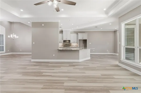 a view of livingroom with furniture