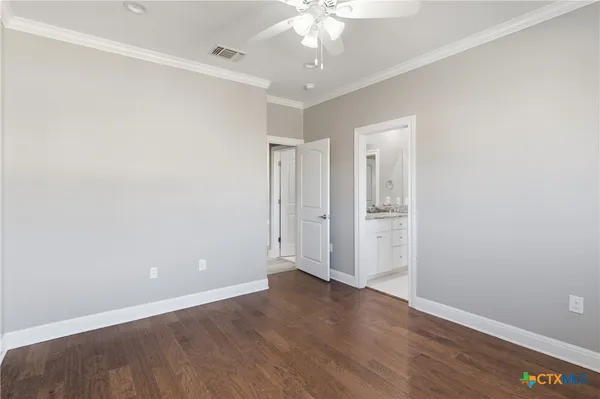 $649,900 | 647 Oak Creek Parkway, Seguin, TX 78155